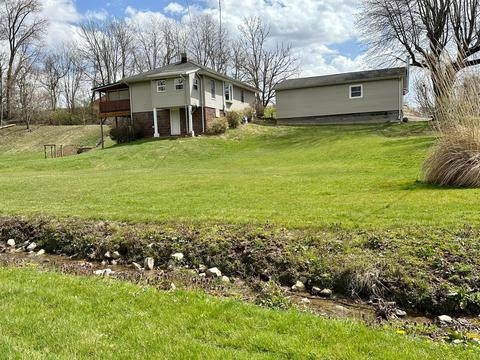 46 First Ave, New Lexington, OH 43764