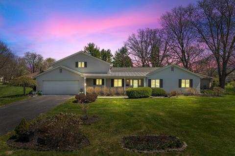 1600 Pemberton Dr, Columbus, OH 43221
