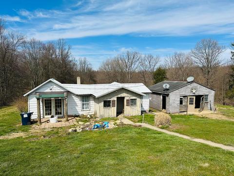 3466 State Route 13, Crooksville, OH 43731
