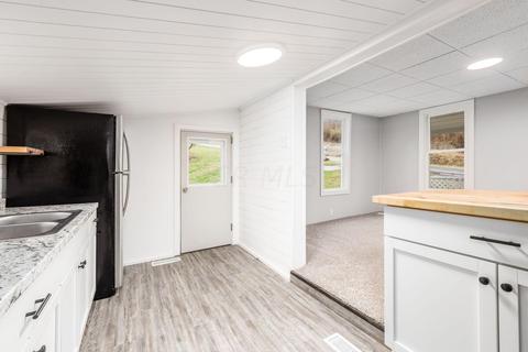 5335 Old Town Rd, Mount Perry, OH 43760 photo 6