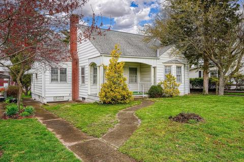 509 N Pickaway St, Circleville, OH 43113 photo 2