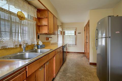 509 N Pickaway St, Circleville, OH 43113 photo 12