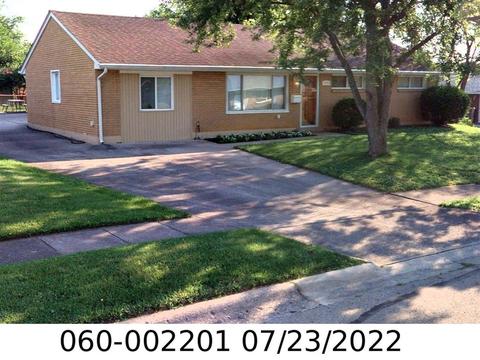 7090 Bartlett Rd, Reynoldsburg, OH 43068