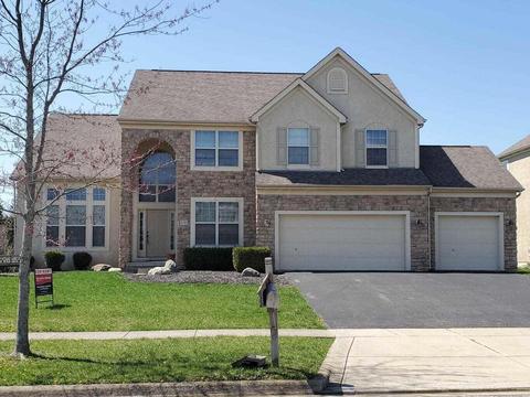 5135 Silver Woods Ln, Dublin, OH 43016