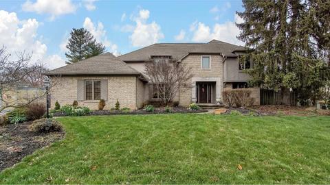 144 Sanctuary Ct, Columbus, OH 43235