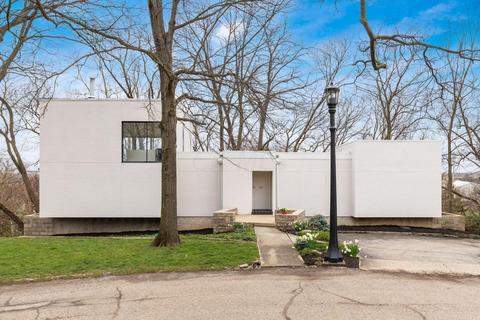 1581 Terrace Dr, Grandview Heights, OH 43212