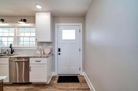 2536 Moorefield Rd, Springfield, OH 45502 photo 6