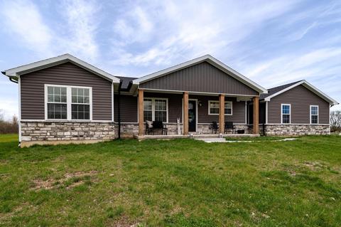 2536 Moorefield Rd, Springfield, OH 45502 photo 2