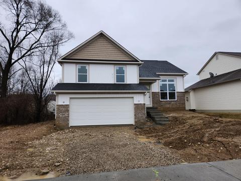 3138 Falcon Bridge Dr, Columbus, OH 43232