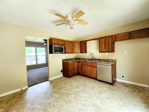 6451 Putnam Dr, Circleville, OH 43113 photo 7