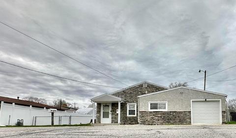 4490 Beacon Hill Rd, Columbus, OH 43228