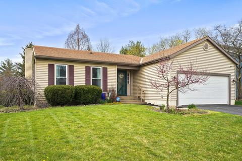 737 Old Forest Ct, Columbus, OH 43230