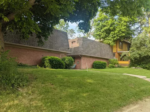 370 E Northwood Ave, Columbus, OH 43201