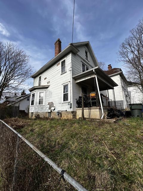 110 E Blake Ave, Columbus, OH 43202