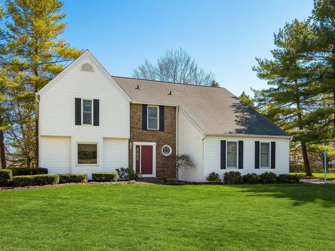 4431 Shire Mill Rd, Hilliard, OH 43026