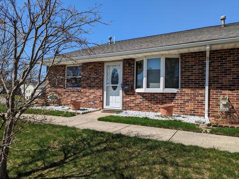 4561 Reno Ln, Springfield, OH 45503 photo 1
