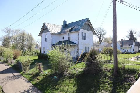 404 S Main St, Washington Court House, OH 43160