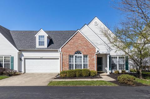 8639 Lazelle Commons Dr, Lewis Center, OH 43035