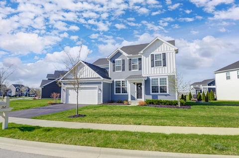 152 Avena Ct, Sunbury, OH 43074
