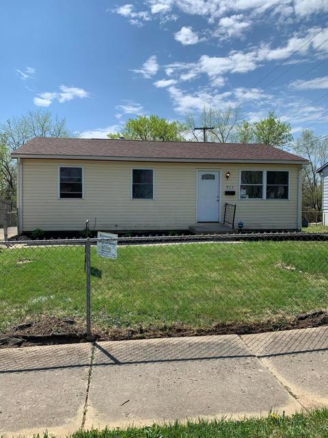 933 Robinson Dr, Springfield, OH 45506 photo 1