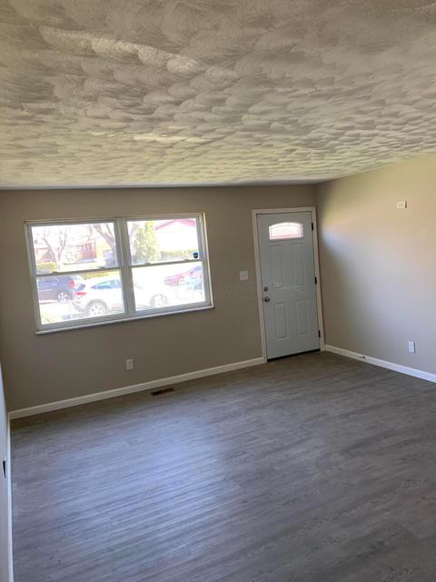 933 Robinson Dr, Springfield, OH 45506 photo 6
