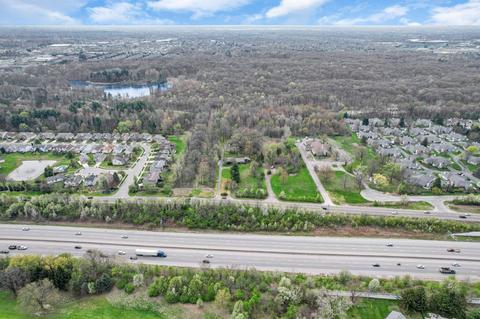 4513 E 4515 E Dublin Granville Rd #R, Westerville, OH 43081