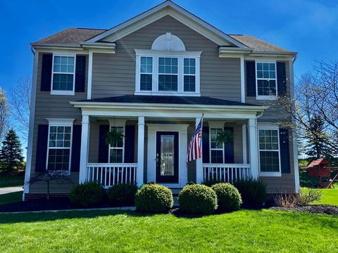 3190 Autumn Applause Dr, Lewis Center, OH 43035
