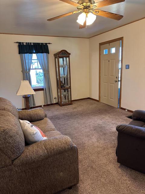 139 Hayward Ave, Circleville, OH 43113 photo 5