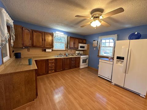 139 Hayward Ave, Circleville, OH 43113 photo 7