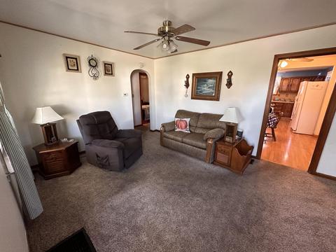 139 Hayward Ave, Circleville, OH 43113 photo 4