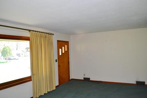 1045 White Oak Dr, Springfield, OH 45504 photo 11