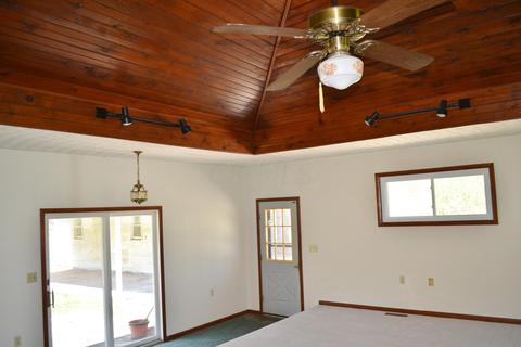 1045 White Oak Dr, Springfield, OH 45504 photo 23