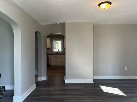 418 Eastern Ave, Newark, OH 43055 photo 4
