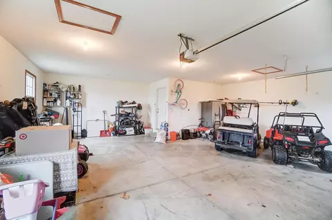 3998 Pinewood Ave, Springfield, OH 45502 photo 34