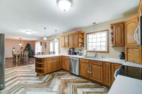3998 Pinewood Ave, Springfield, OH 45502 photo 12
