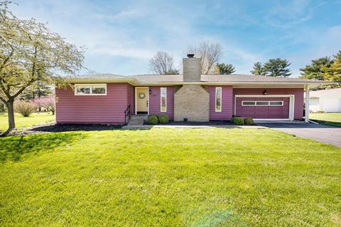 2969 Horns Mill Rd, Sugar Grove, OH 43155