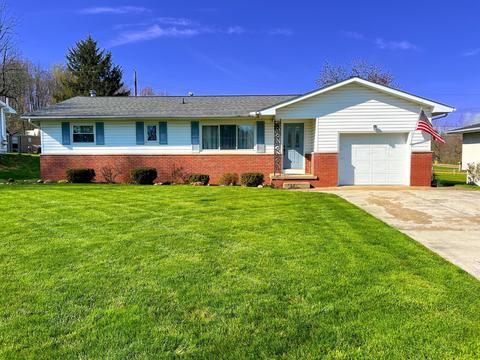 414 Hawthorne Ave, Lancaster, OH 43130