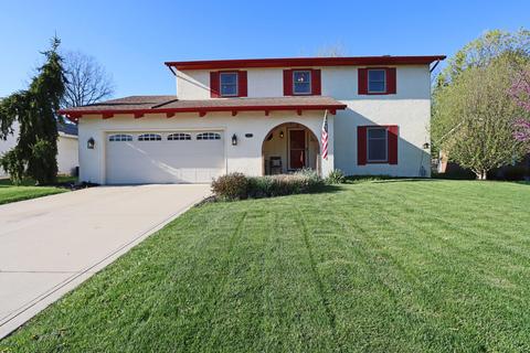 2722 Woodgrove Dr, Grove City, OH 43123