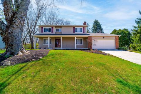 1977 Samada Ave, Worthington, OH 43085