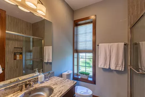44 E Duncan St, Columbus, OH 43202 photo 20