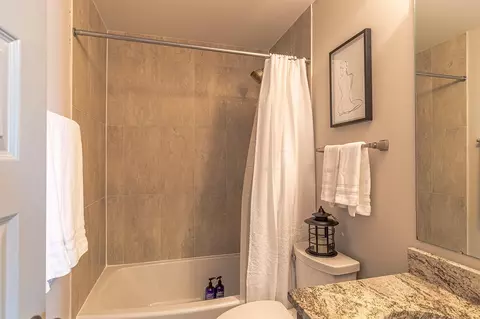 44 E Duncan St, Columbus, OH 43202 photo 41
