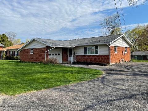 212 W Main St, Lexington, OH 44904