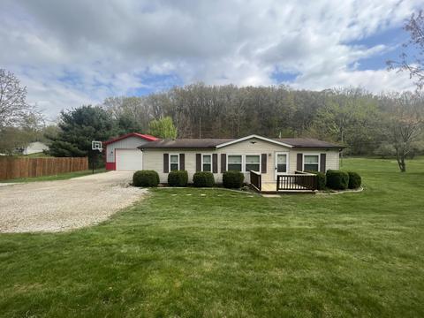 7591 Crooks Rd SW, Lancaster, OH 43130