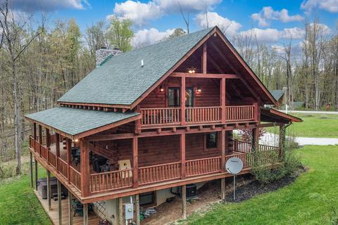 18487 Webster Rd, Laurelville, OH 43135