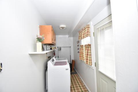 826 S Myrtle Ave, Willard, OH 44890 photo 8