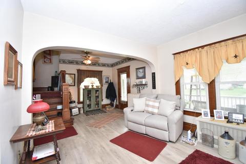826 S Myrtle Ave, Willard, OH 44890 photo 3