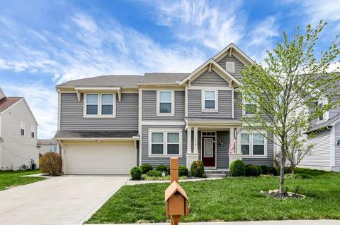 7818 Narrow Leaf Ct, Blacklick, OH 43004