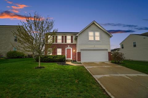 4915 Whispering Falls Dr, Groveport, OH 43125