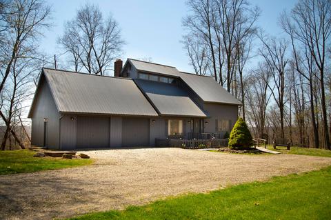 65043 N 7th St, Cambridge, OH 43725
