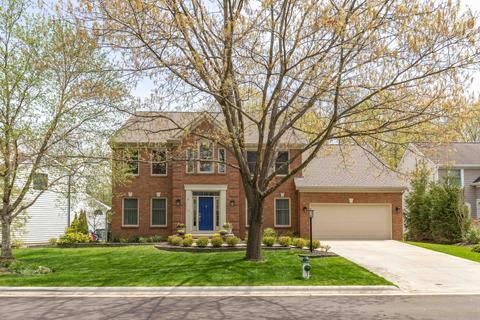 5575 Caplestone Ln, Dublin, OH 43017